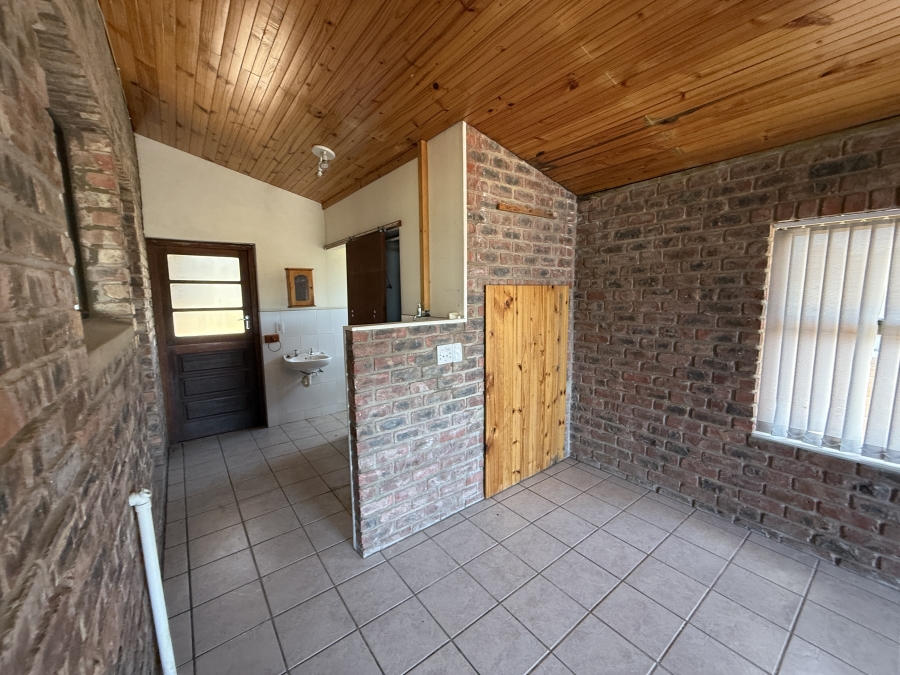 2 Bedroom Property for Sale in Stilbaai Wes Western Cape